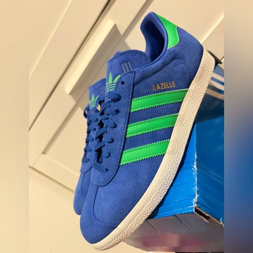 Adidas Gazelle‎ Sneakers Suede Royal Blue/Green Sz 9.5 Men woman Sz 11 Retro